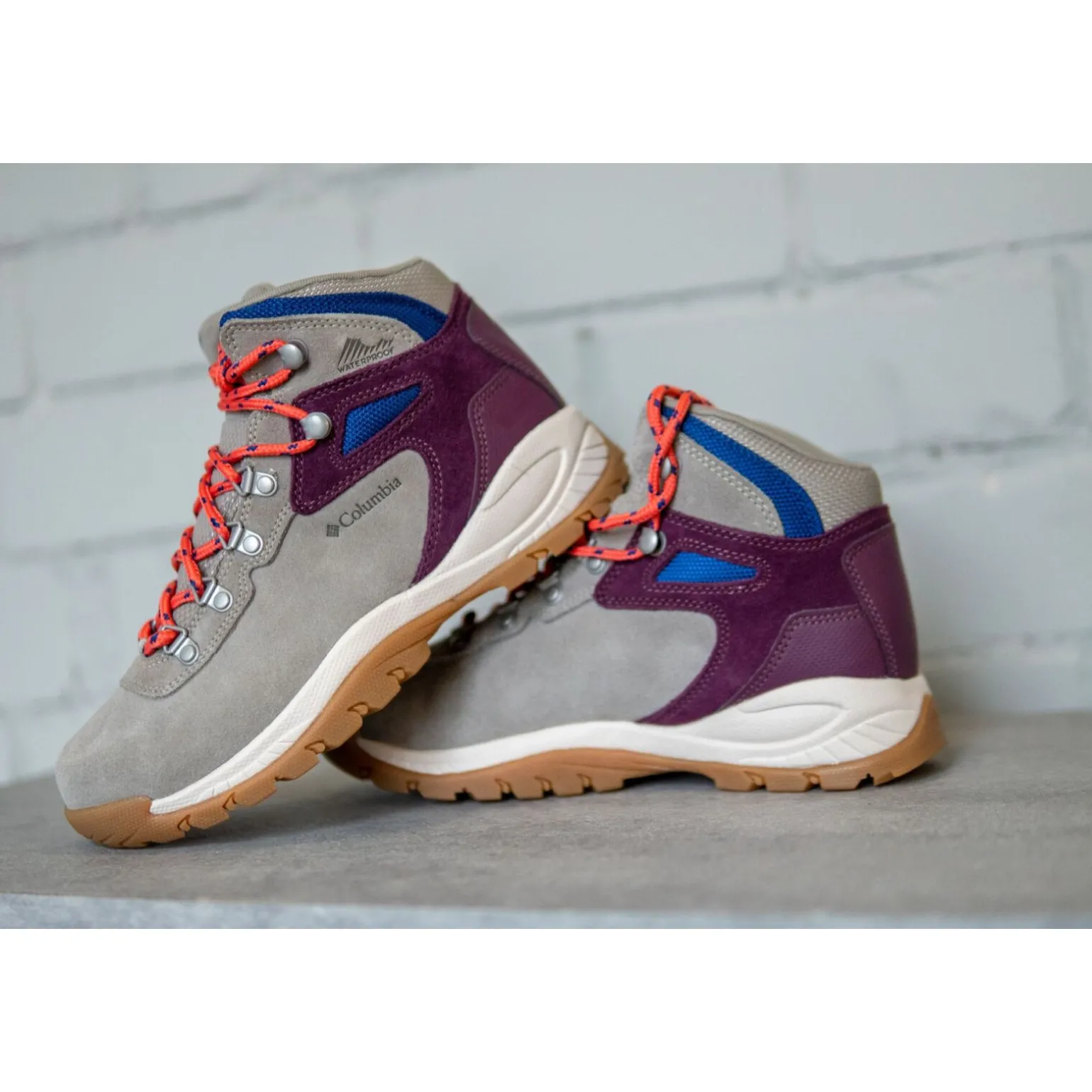 Columbia Newton Ridge Plus Waterproof Women's
