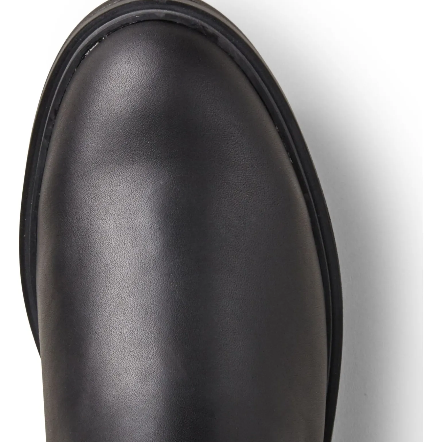 Cougar Neptune Leather