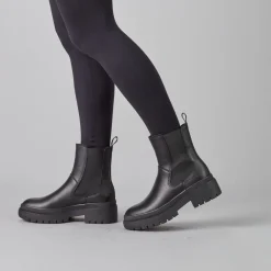 Cougar Swinton Leather