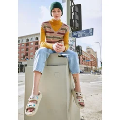 Crocs Classic Cozzzy Sandal