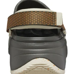 Crocs Classic Hiker Xscape Clog