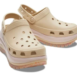 Crocs Classic Mega Crush Clog