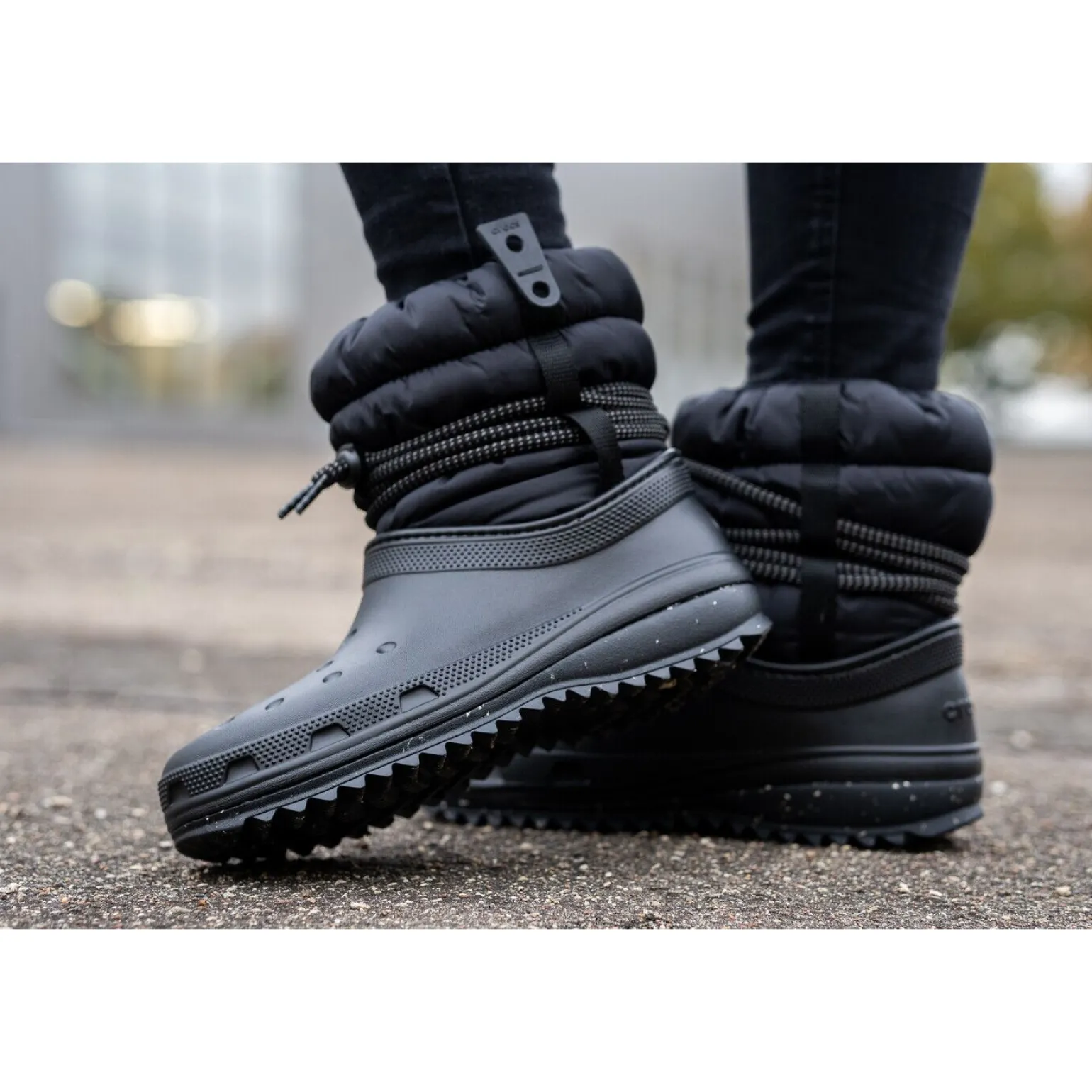 Crocs Classic Neo Puff Luxe Boot Women's