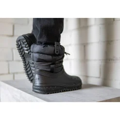 Crocs Classic Neo Puff Luxe Boot Women's
