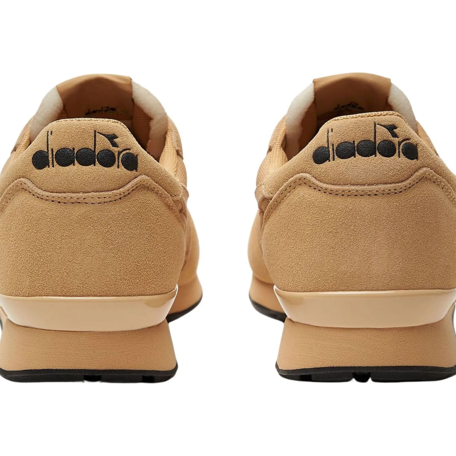 Diadora Camaro Manifesto
