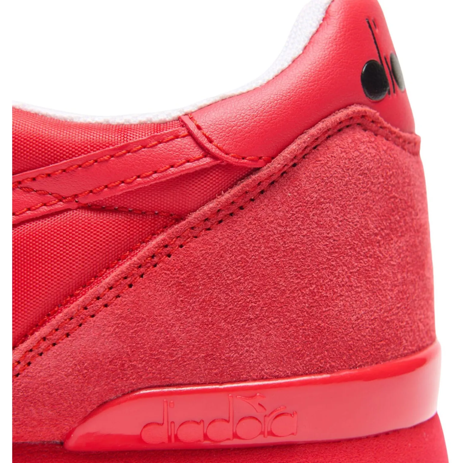 Diadora Camaro Manifesto Color