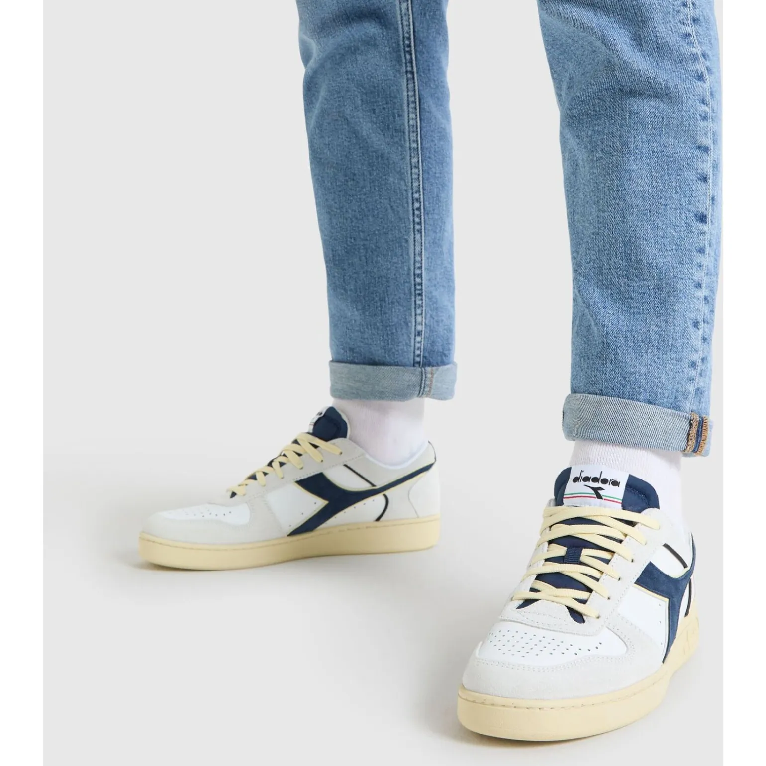 Diadora Magic Basket Low Suede Leather