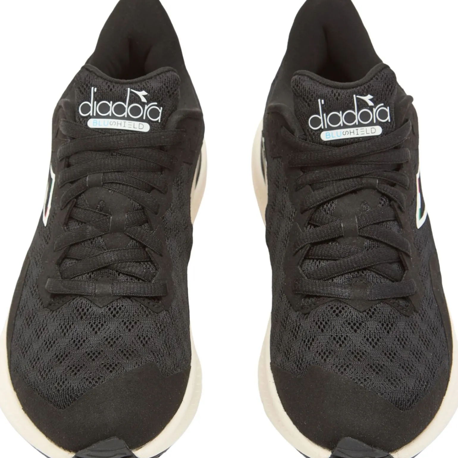 Diadora Mythos Blushield Volo 3 W