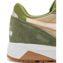 Diadora N902