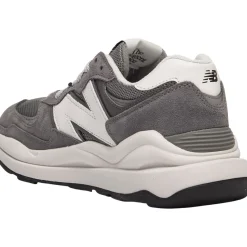 New Balance M5740