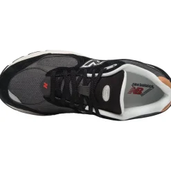 New Balance M2002