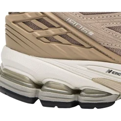 New Balance M1906