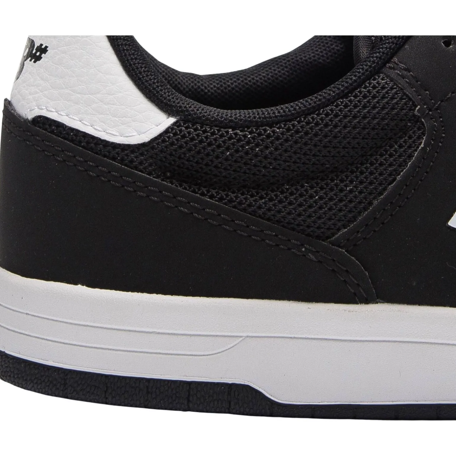 New Balance Nm425