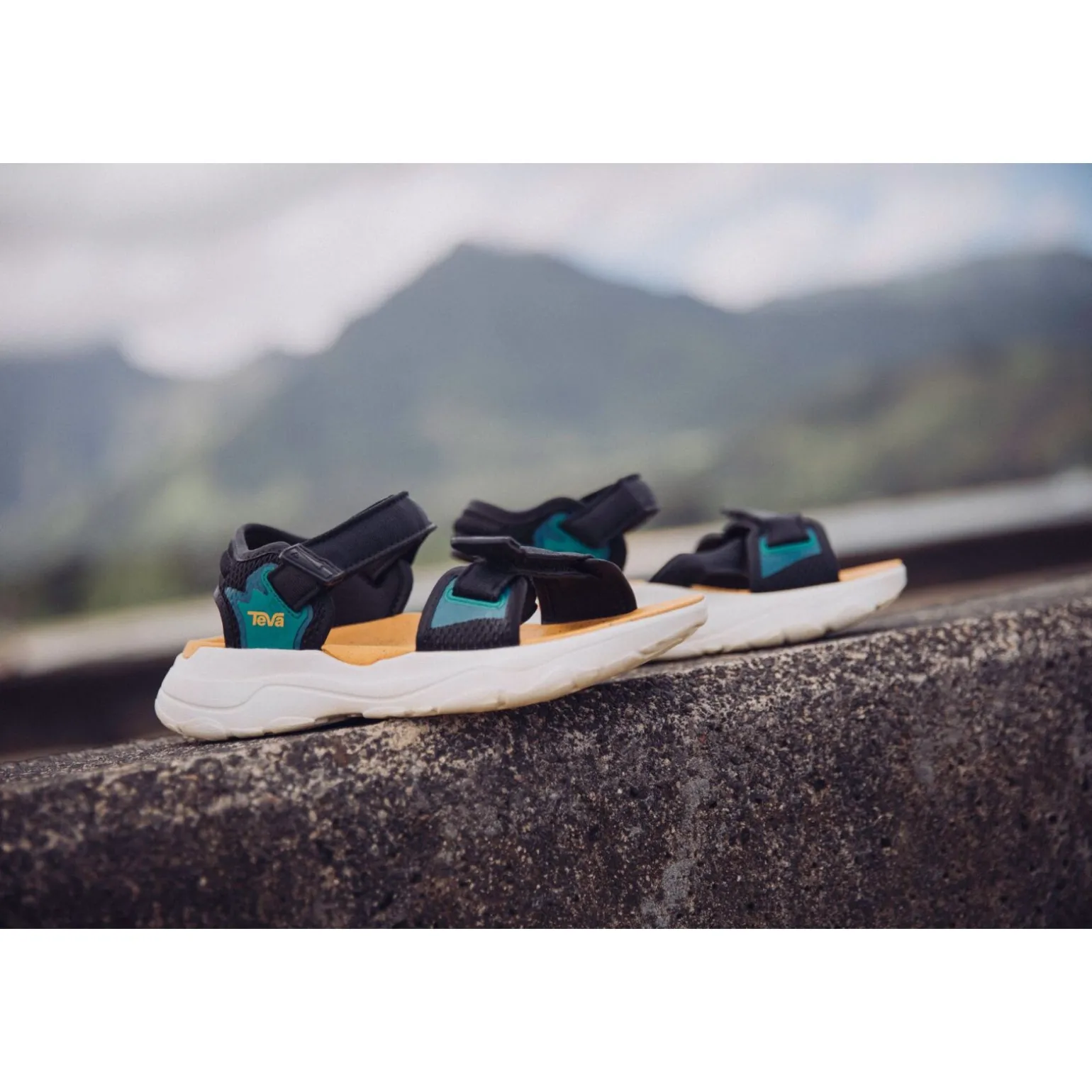 Teva Zymic Women's